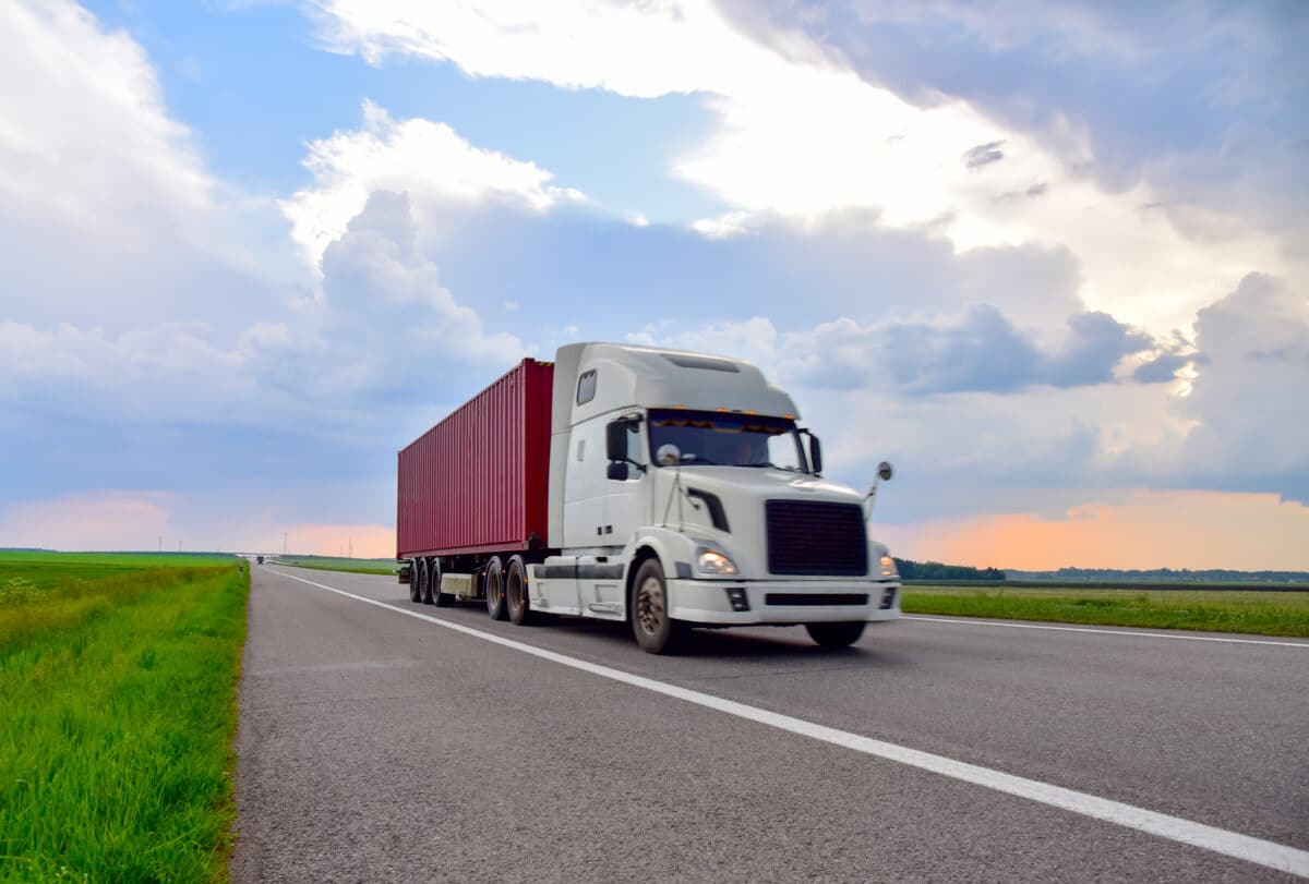 Cross-Country Trucking: Exploring America’s Highways