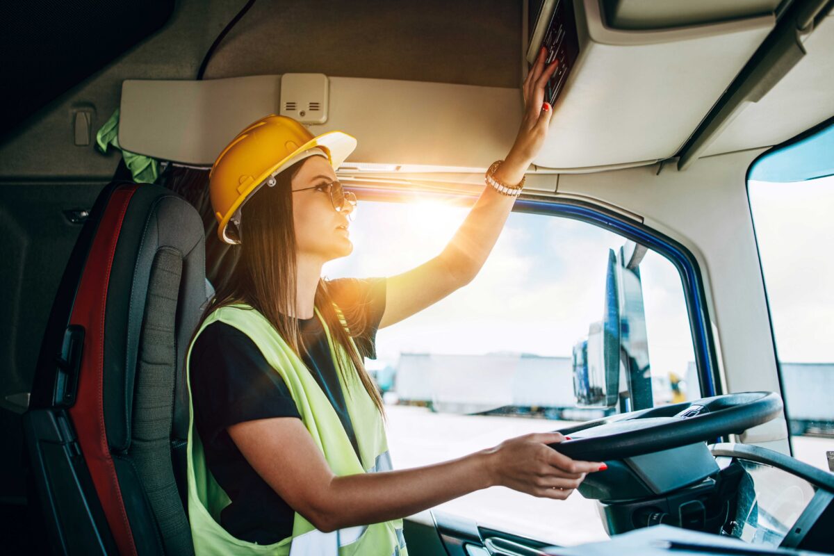 Adapting to Change: How Truck Drivers Can Stay Ahead in the Digital Age