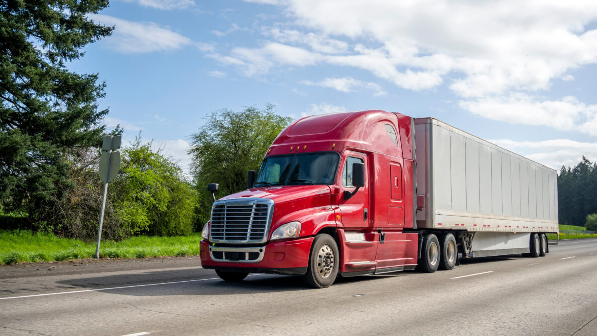 Navigating the Challenges of Long-Haul Trucking